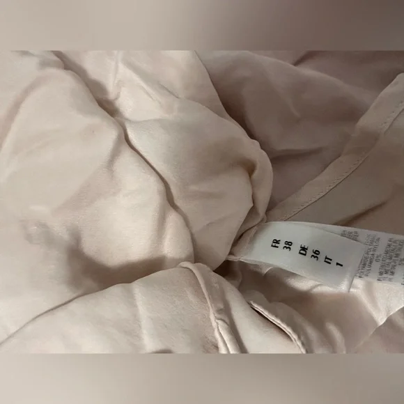 La Perla rainbow Elegant Embroidered Silk set. - Picture 14 of 14